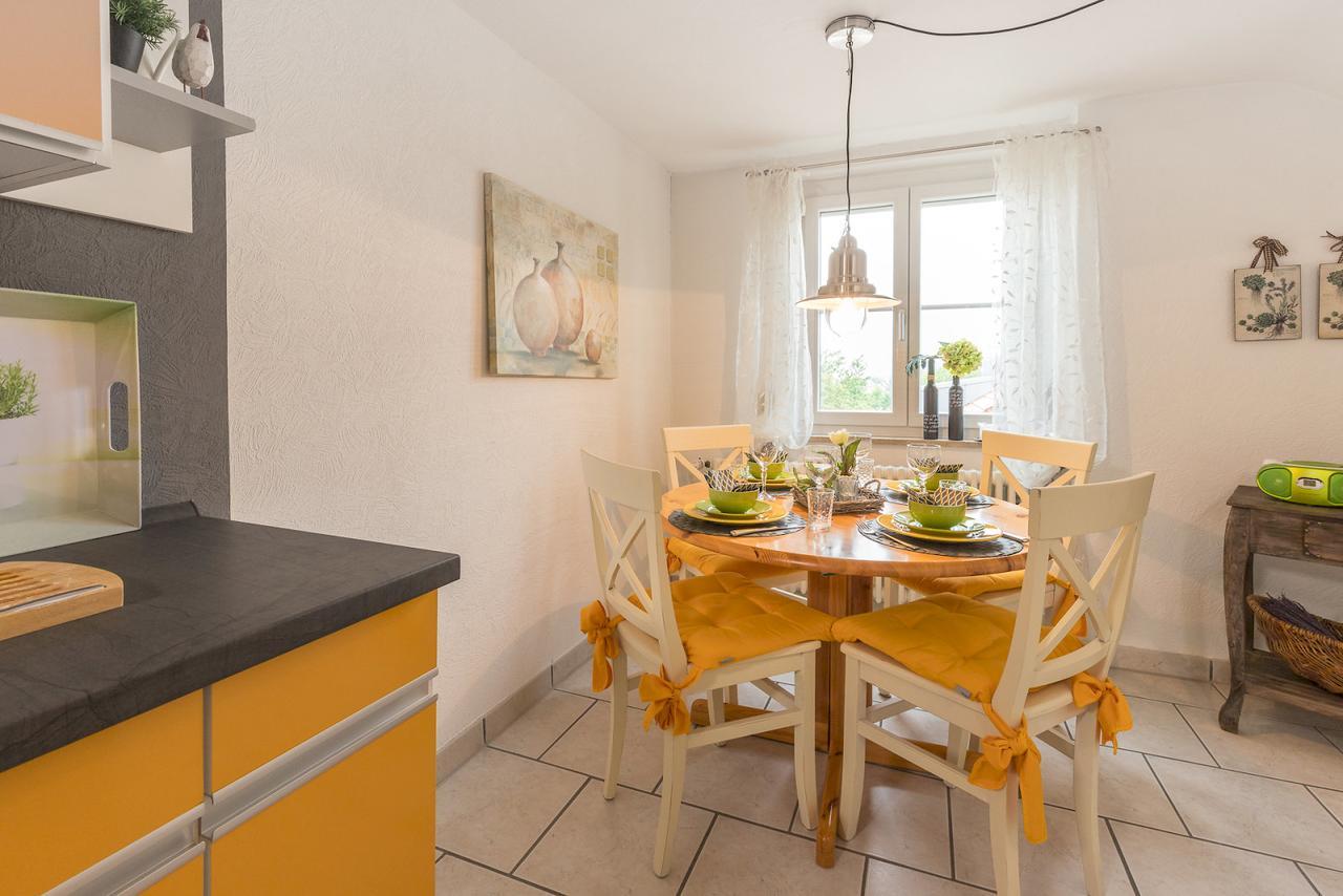 Ferienwohnung Auszeit Markdorf Buitenkant foto